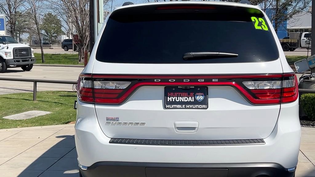 Used 2023 Dodge Durango SXT image 16