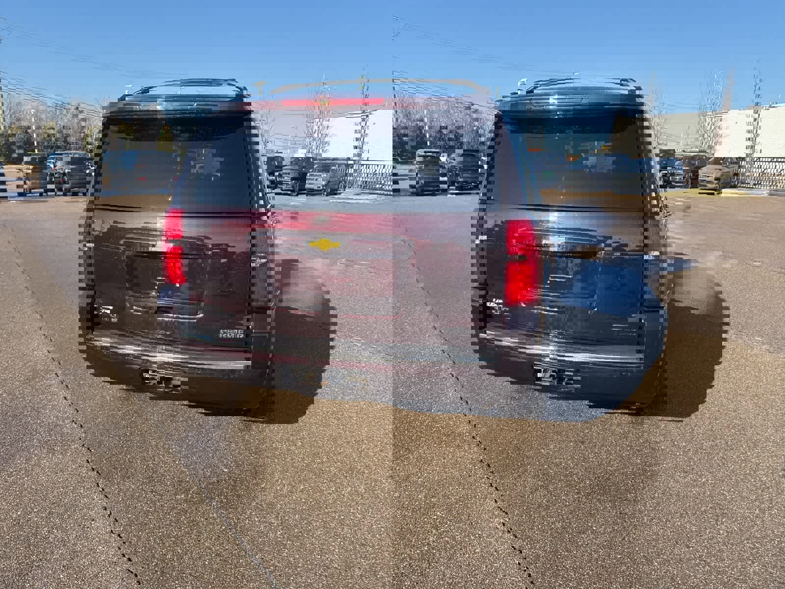 Used 2020 Chevrolet Tahoe Premier w/ Premier 6.2L Value Package image 15