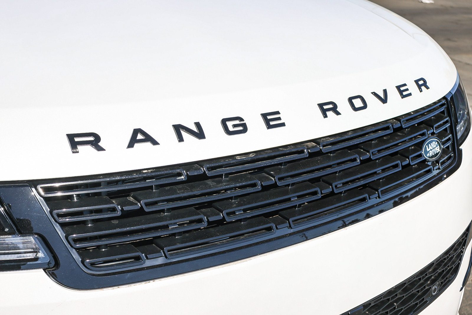 New 2027 Land Rover Range Rover Sport Battersea AWD/4WD image 15