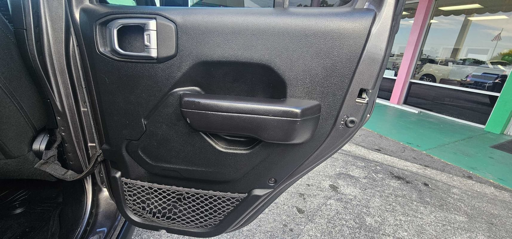 Used 2021 Jeep Gladiator Sport AWD/4WD image 29
