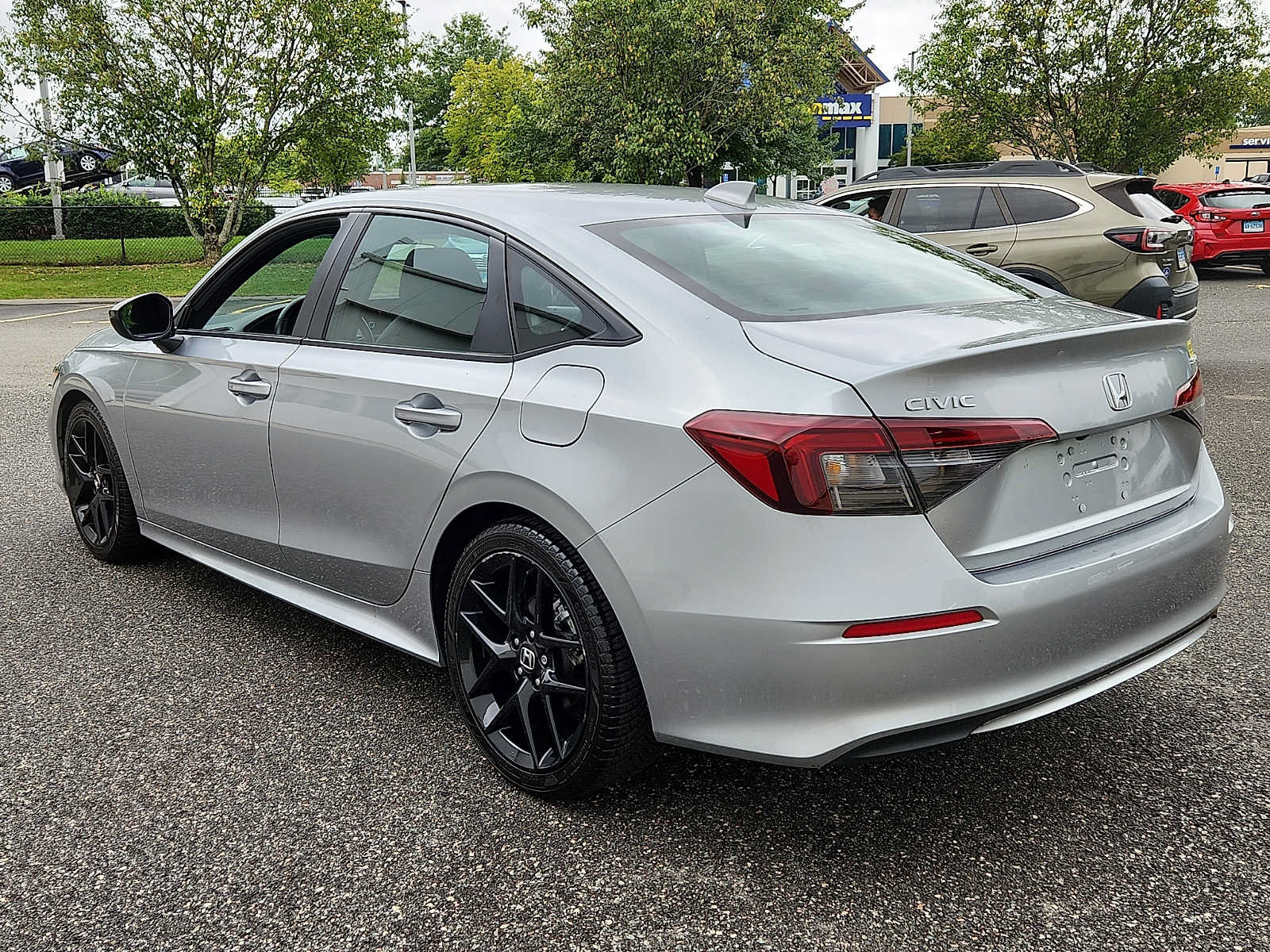 Used 2025 Honda Civic Sport image 4