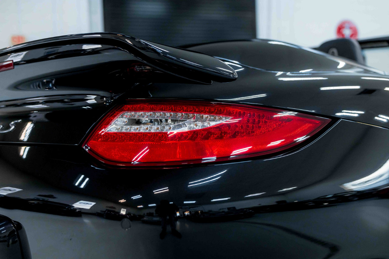 Used 2011 Porsche 911 Turbo S image 24