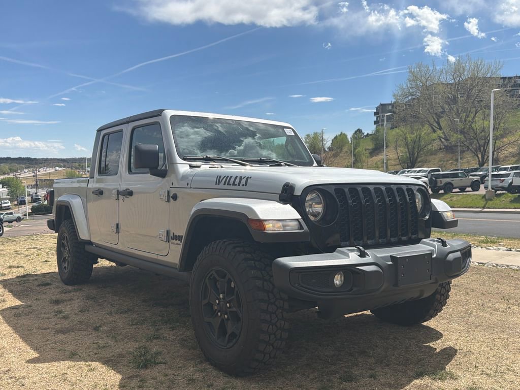 Used 2023 Jeep Gladiator Sport image 1