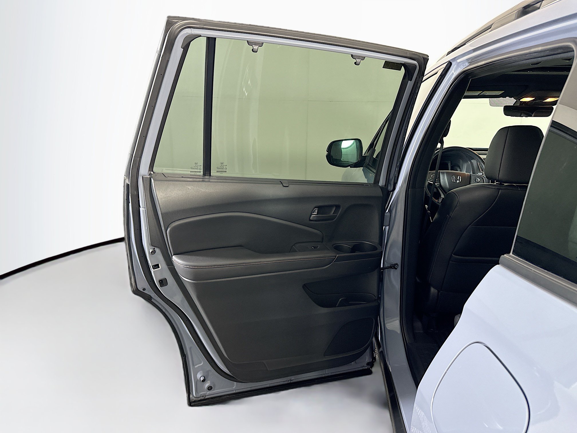 Used 2023 Honda Passport TrailSport image 25