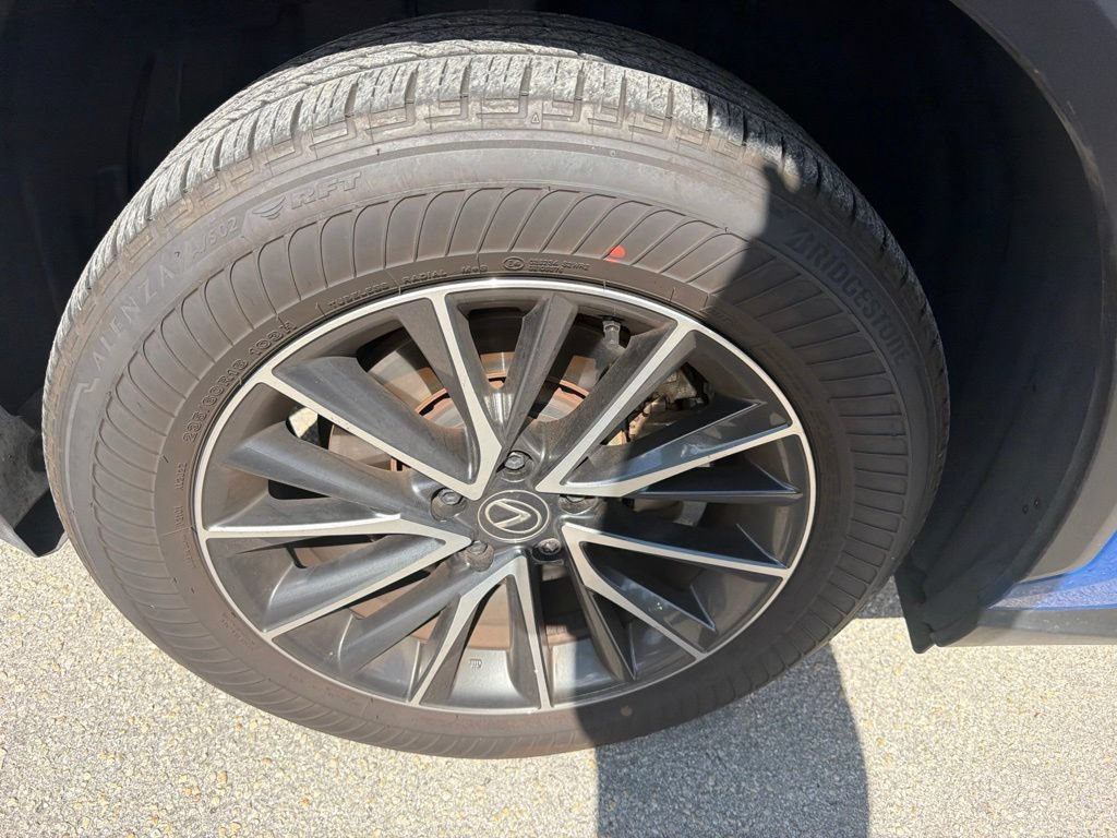 Certified 2025 Lexus NX 350h AWD w/ Accessory Package (K3) image 13