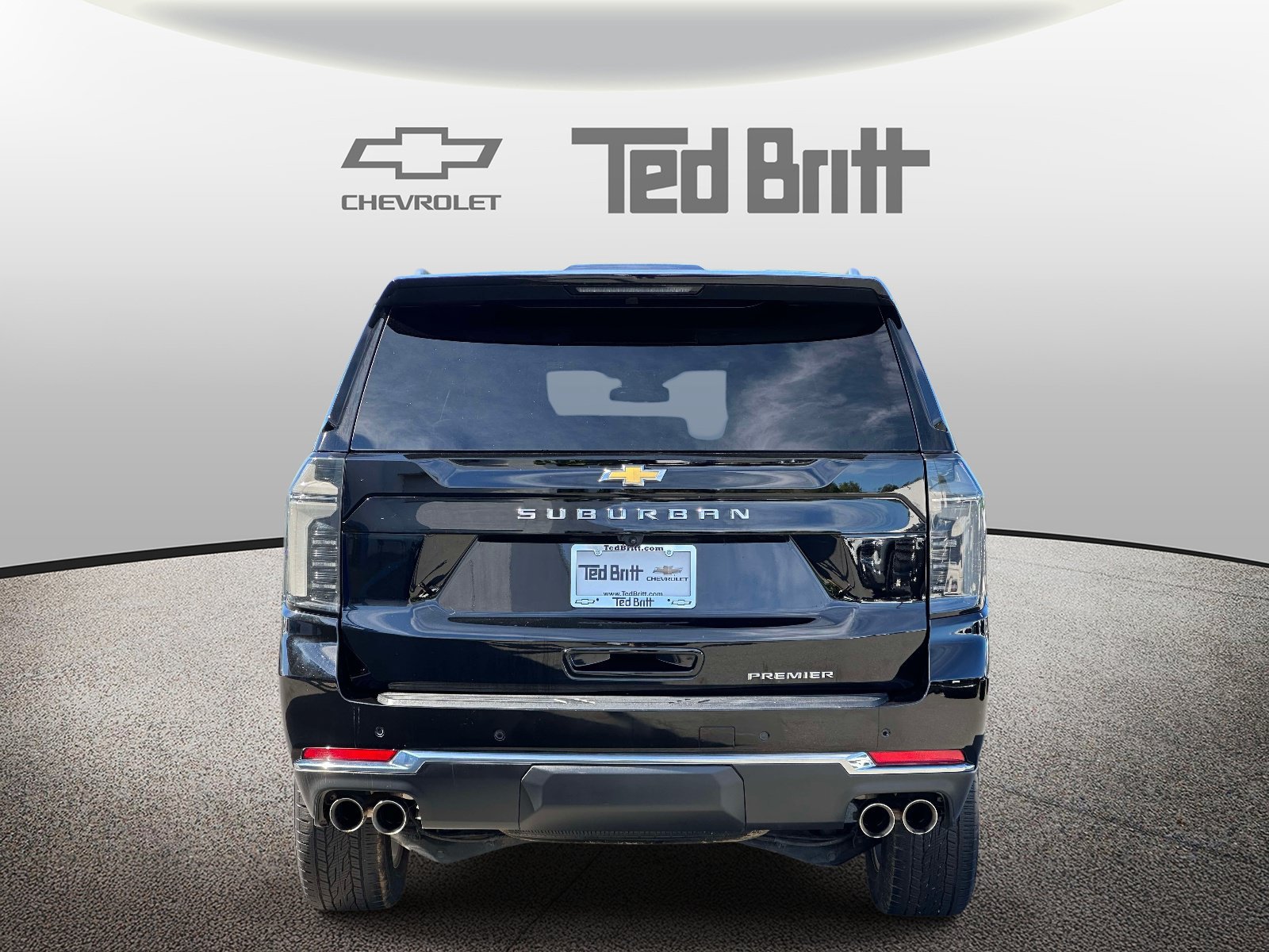 Used 2026 Chevrolet Suburban Premier AWD/4WD image 5