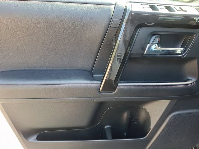 Used 2024 Toyota 4Runner TRD Off-Road AWD/4WD image 14