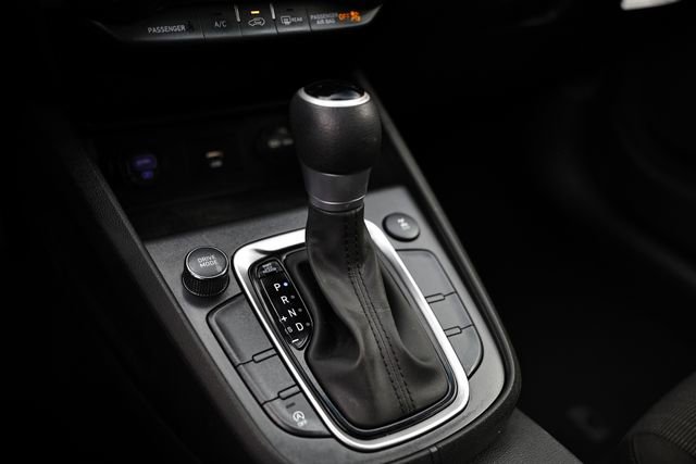 Used 2023 Hyundai Kona SEL image 38