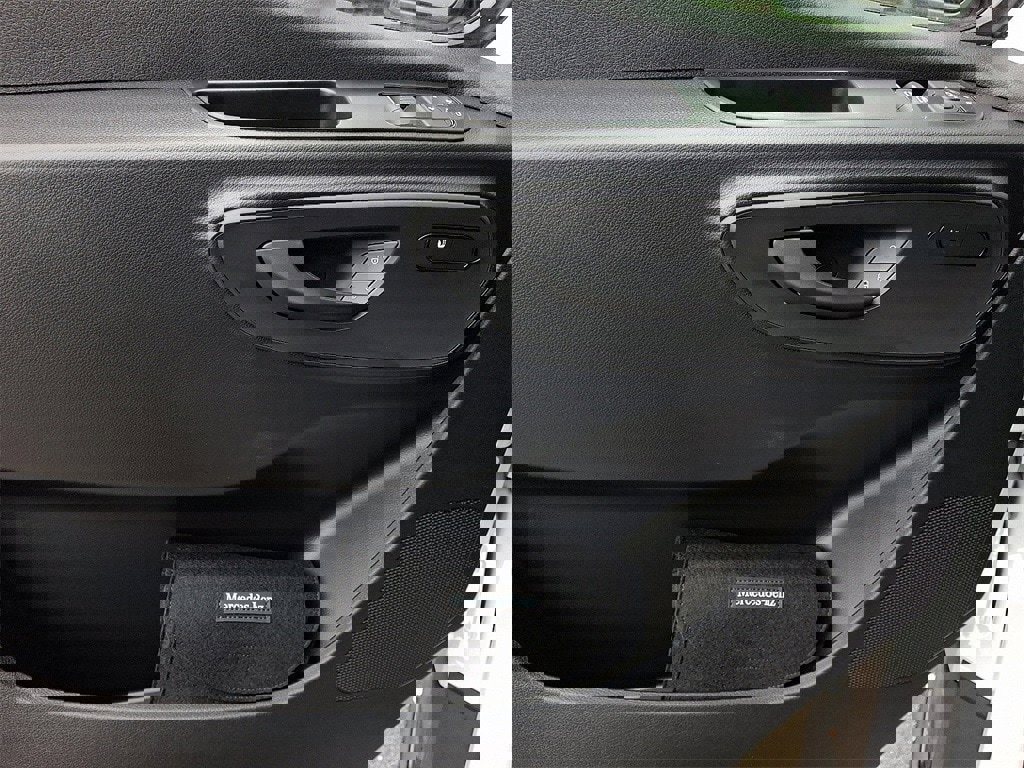 New 2025 Mercedes-Benz Sprinter 2500 image 9