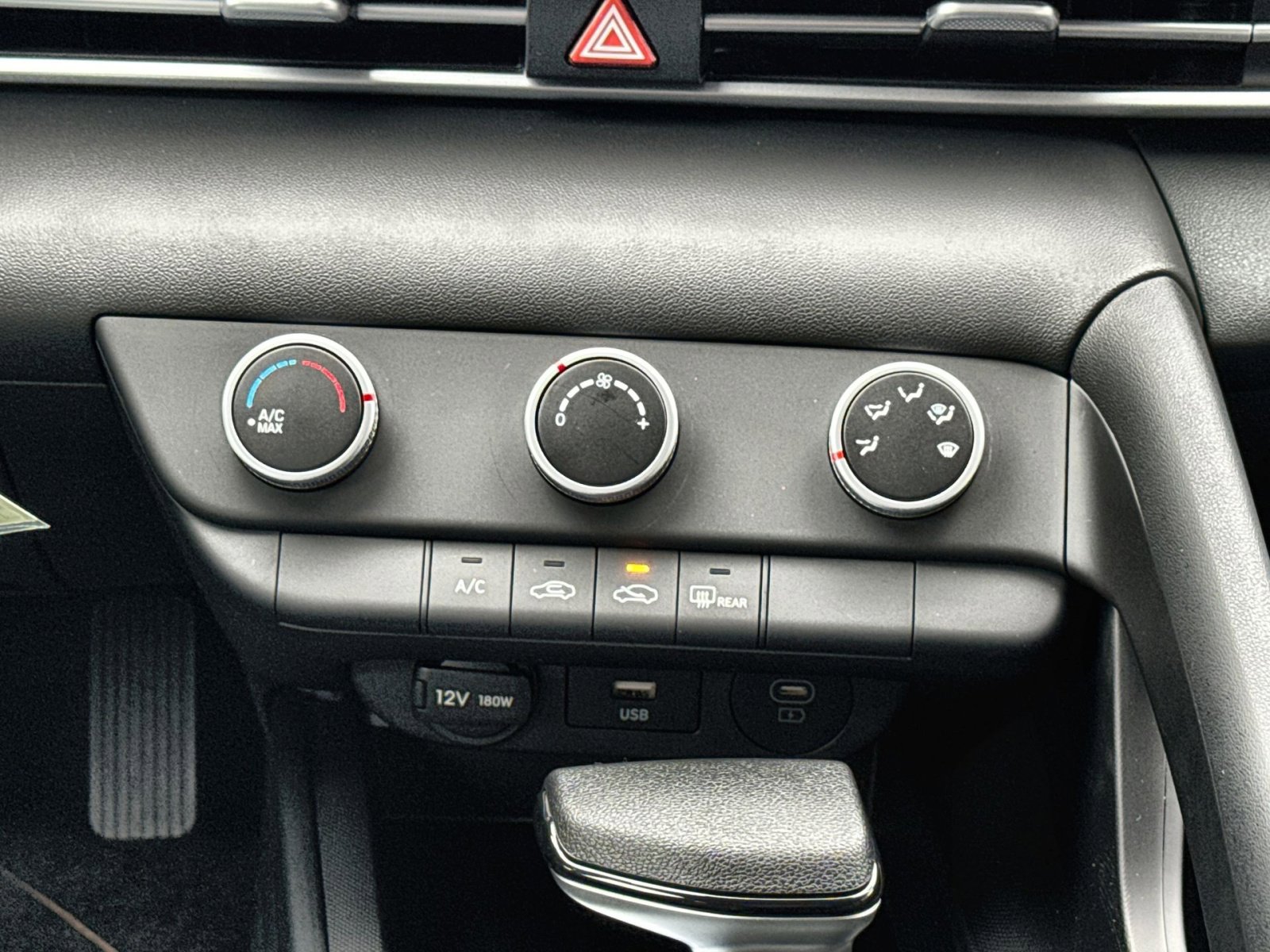 New 2026 Hyundai Elantra SE image 20