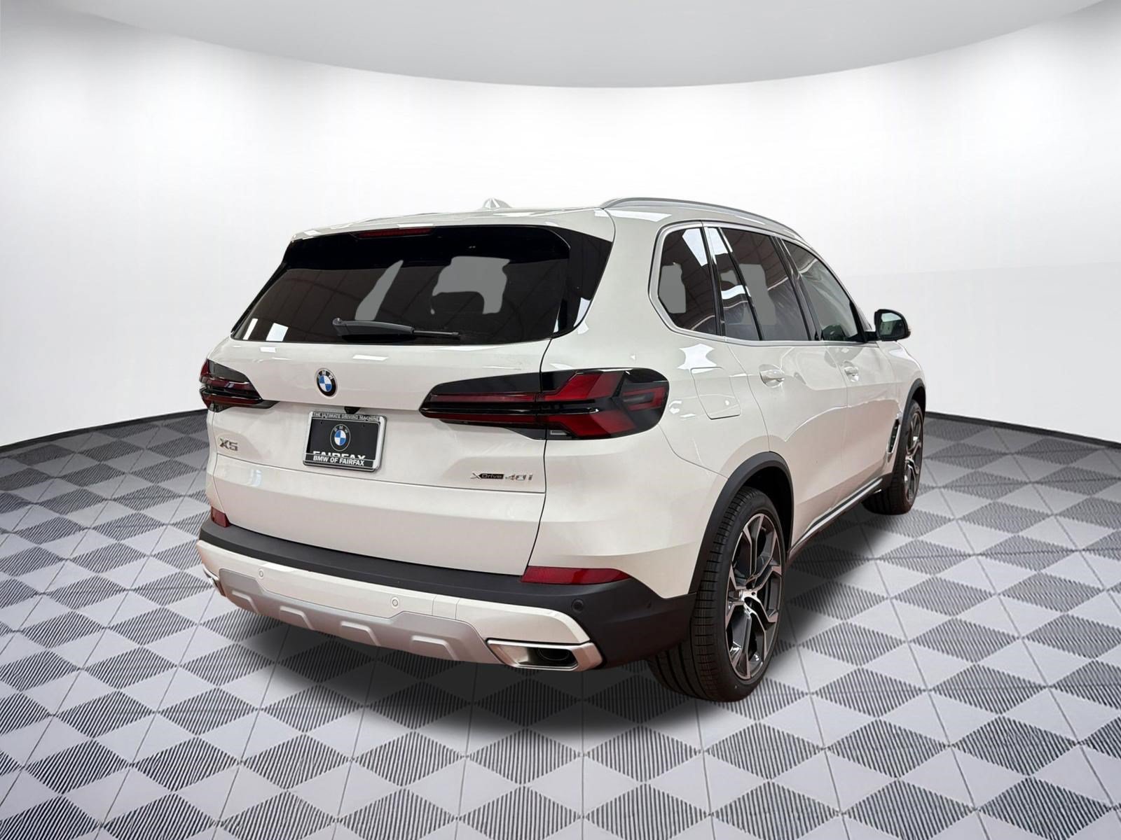 Used 2026 BMW X5 xDrive40i w/ Climate Comfort Package AWD/4WD image 9