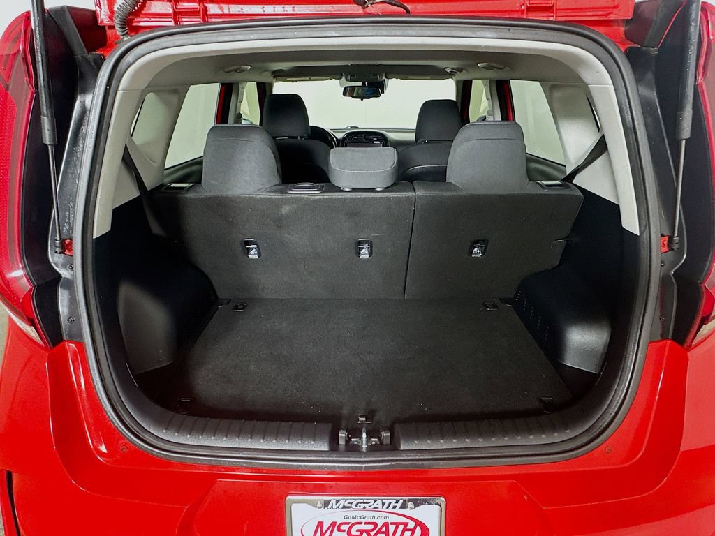 Certified 2022 Kia Soul GT-Line FWD image 30