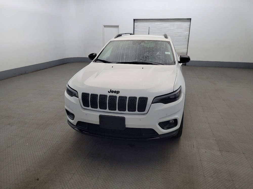 Used 2023 Jeep Cherokee Altitude Lux w/ Mopar Interior Package AWD/4WD image 15