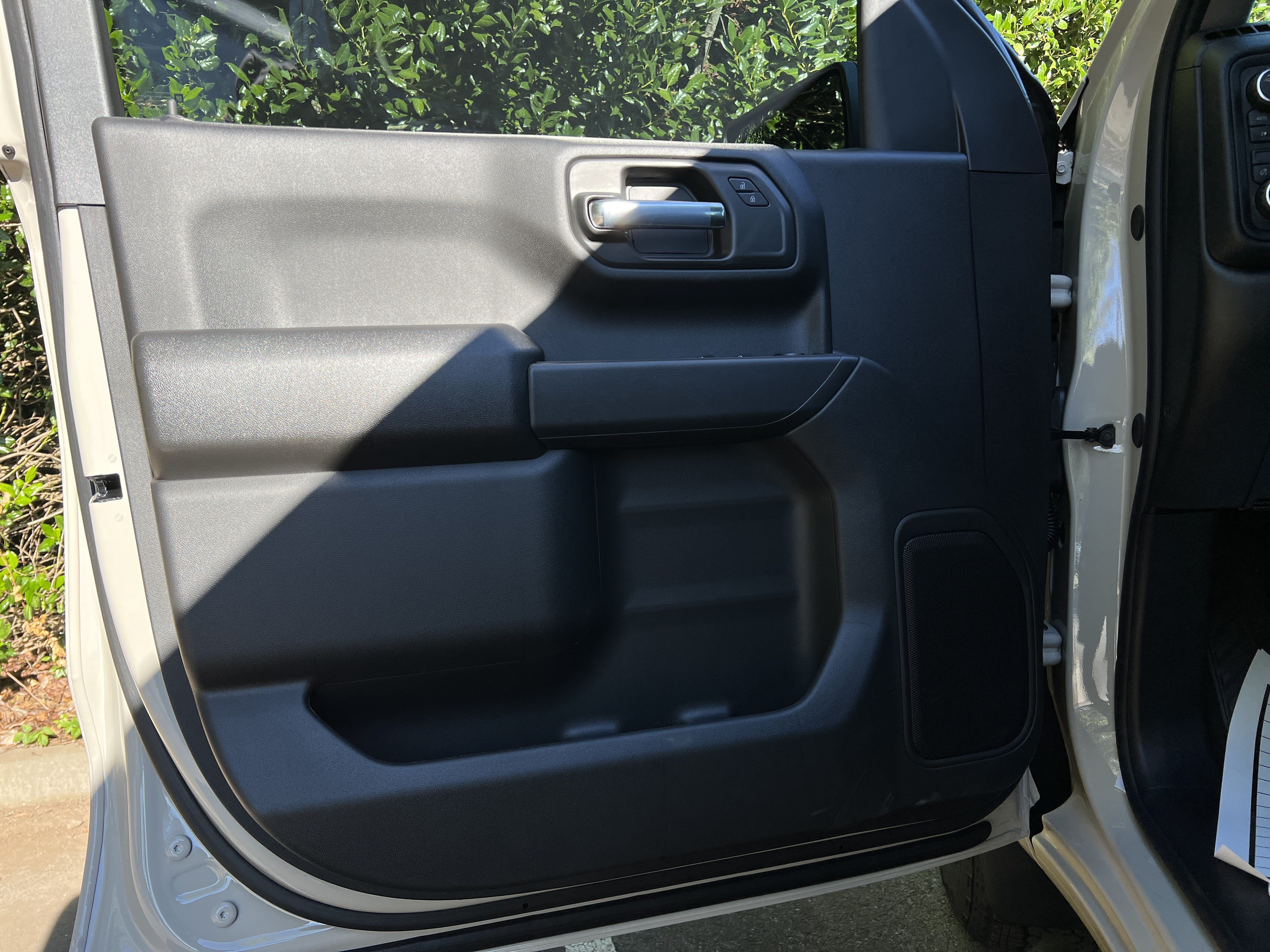 New 2026 Chevrolet Silverado 1500 Custom w/ Turbomax Blackout Package AWD/4WD image 15