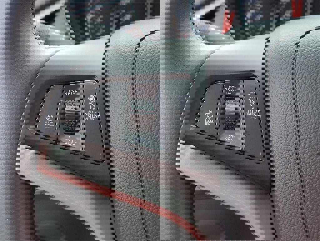 Certified 2022 Chevrolet Trax LT w/ LT Convenience Package image 22