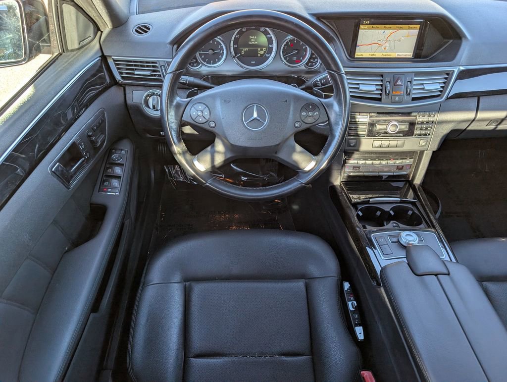 Used 2010 Mercedes-Benz E 350 Sedan image 17
