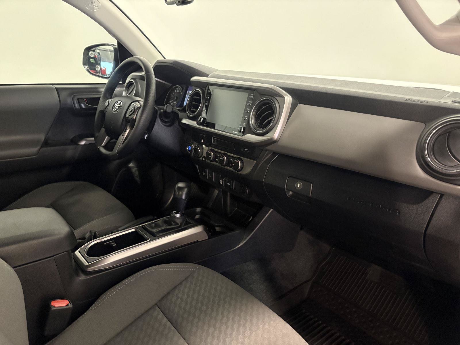 Used 2023 Toyota Tacoma SR5 w/ Technology Package AWD/4WD image 58