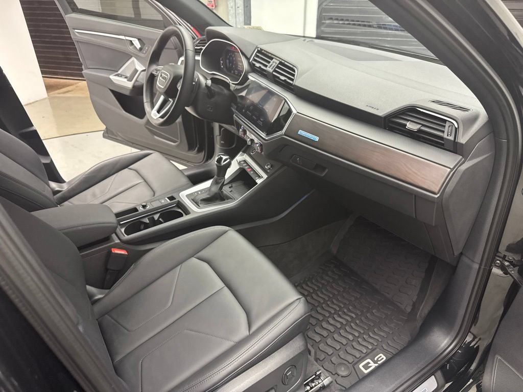 Used 2022 Audi Q3 2.0T Premium Plus AWD/4WD image 20