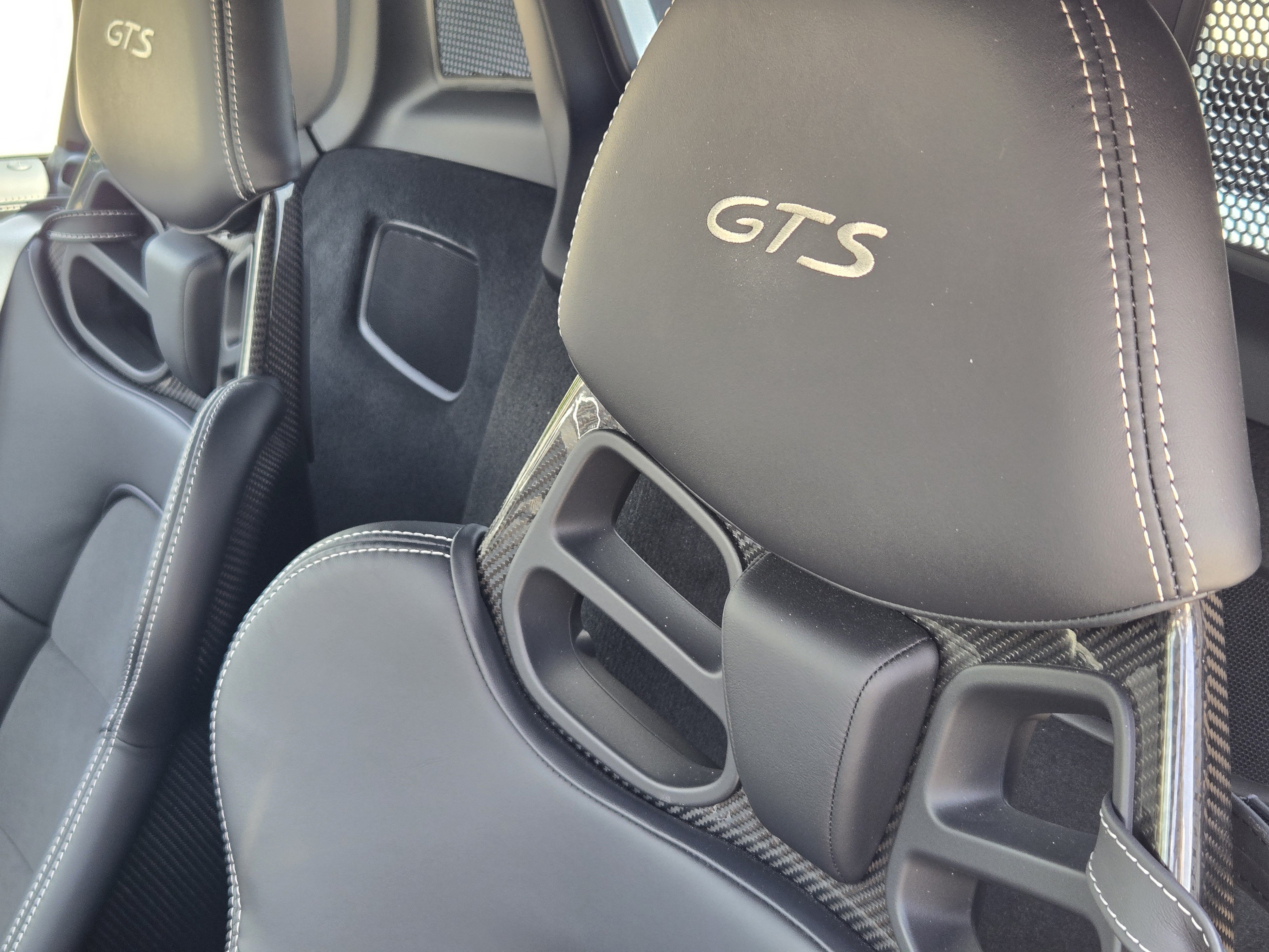 Used 2025 Porsche 718 Boxster GTS RWD image 25