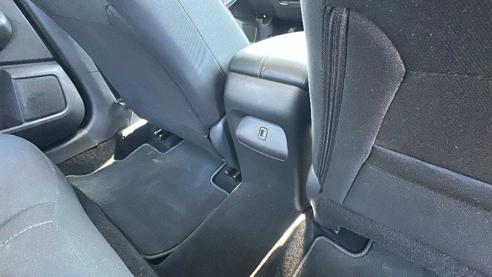 Certified 2024 Nissan Sentra SV w/ Trunk Package FWD image 25