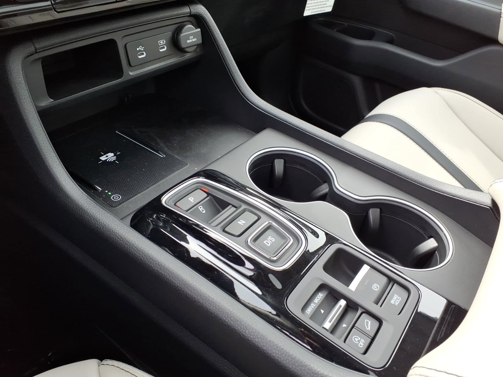New 2026 Honda Pilot Touring image 19