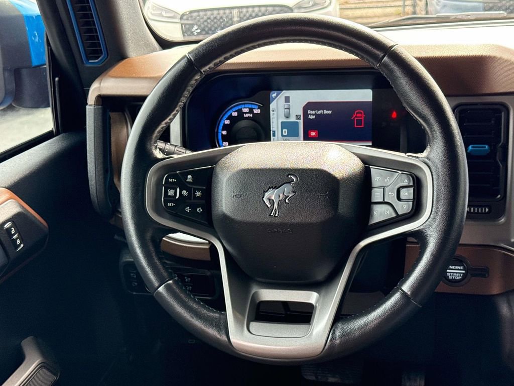 Used 2023 Ford Bronco Outer Banks image 21