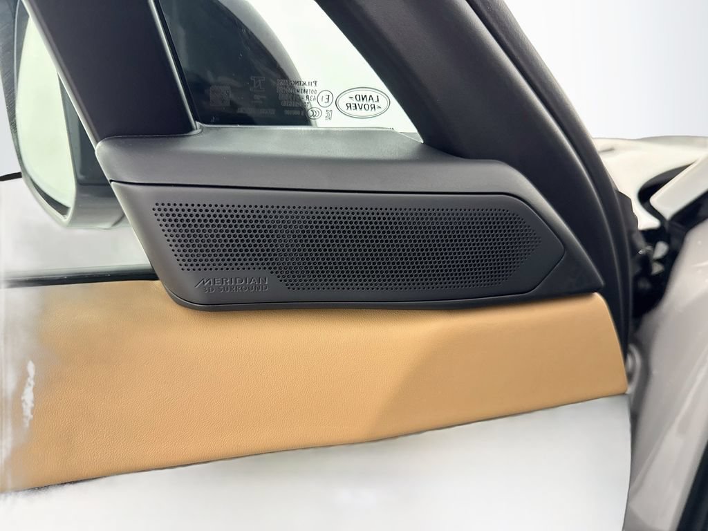 New 2027 Land Rover Range Rover Sport Dynamic SE AWD/4WD image 19