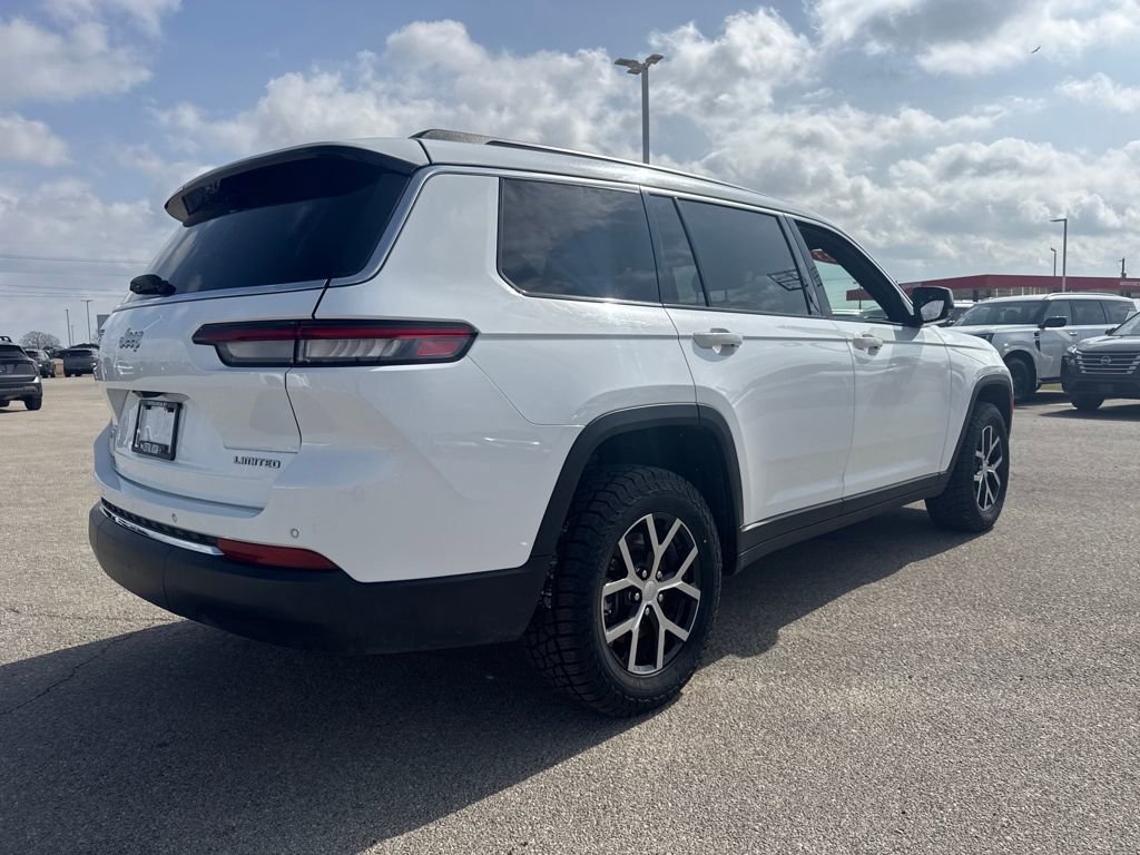 Used 2024 Jeep Grand Cherokee L Limited w/ Luxury Tech Group II image 8