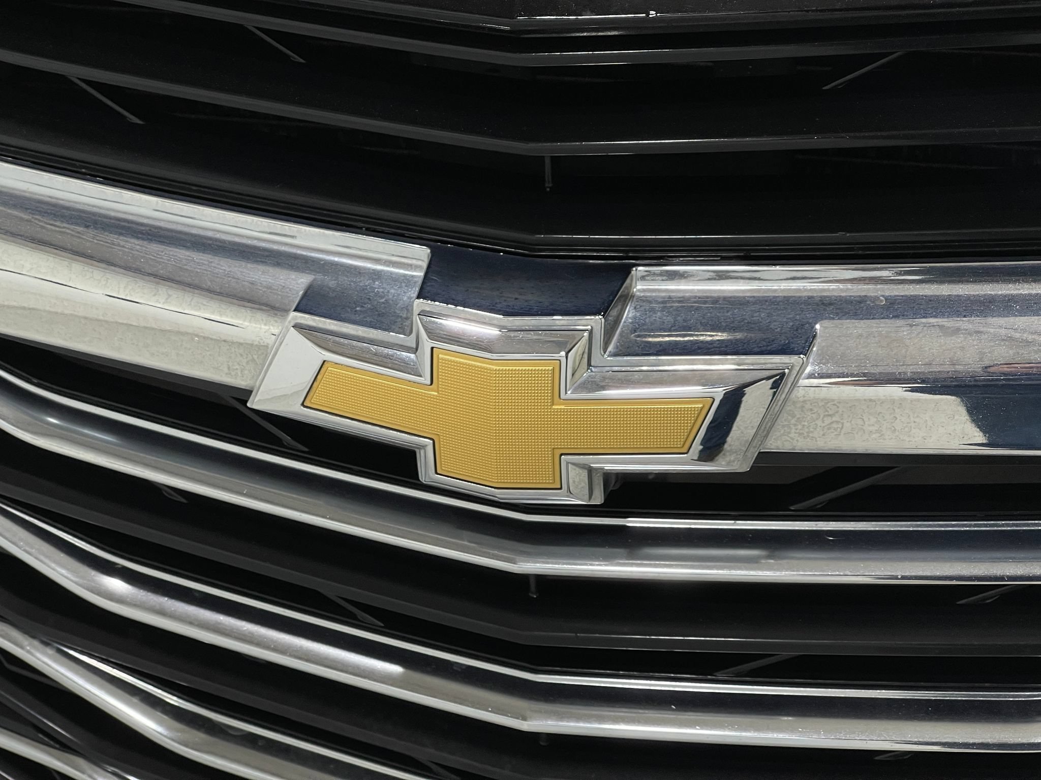 Used 2021 Chevrolet Malibu LT FWD image 36