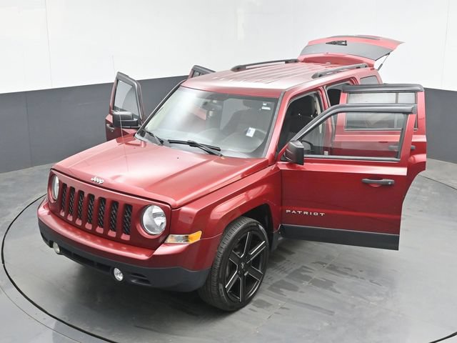 Used 2016 Jeep Patriot Sport FWD image 46
