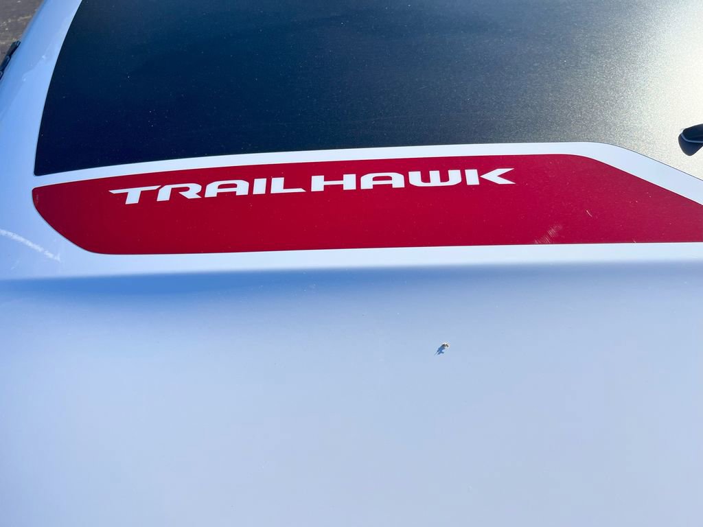 Used 2024 Jeep Compass Trailhawk w/ Trailhawk Convenience Group image 33