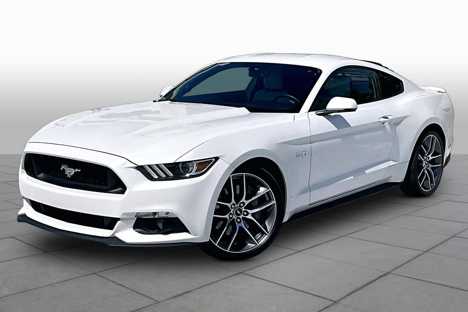 Used 2017 Ford Mustang GT Premium RWD video 1