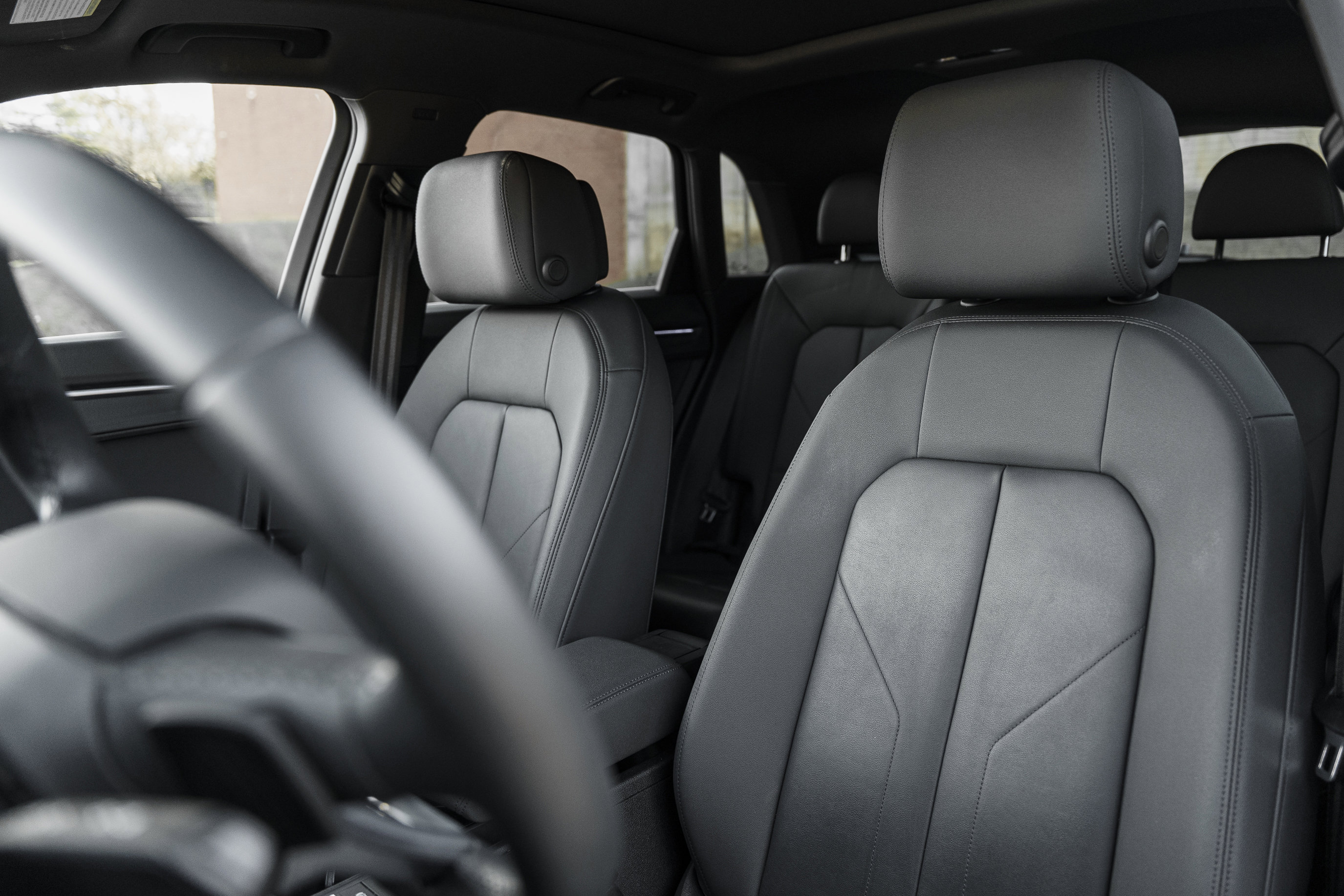 Used 2021 Audi Q3 2.0T Premium Plus w/ Premium Plus Package image 19