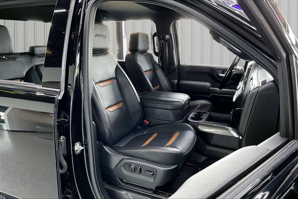 Used 2023 GMC Sierra 2500 AT4 w/ Driver Alert Package I AWD/4WD image 29