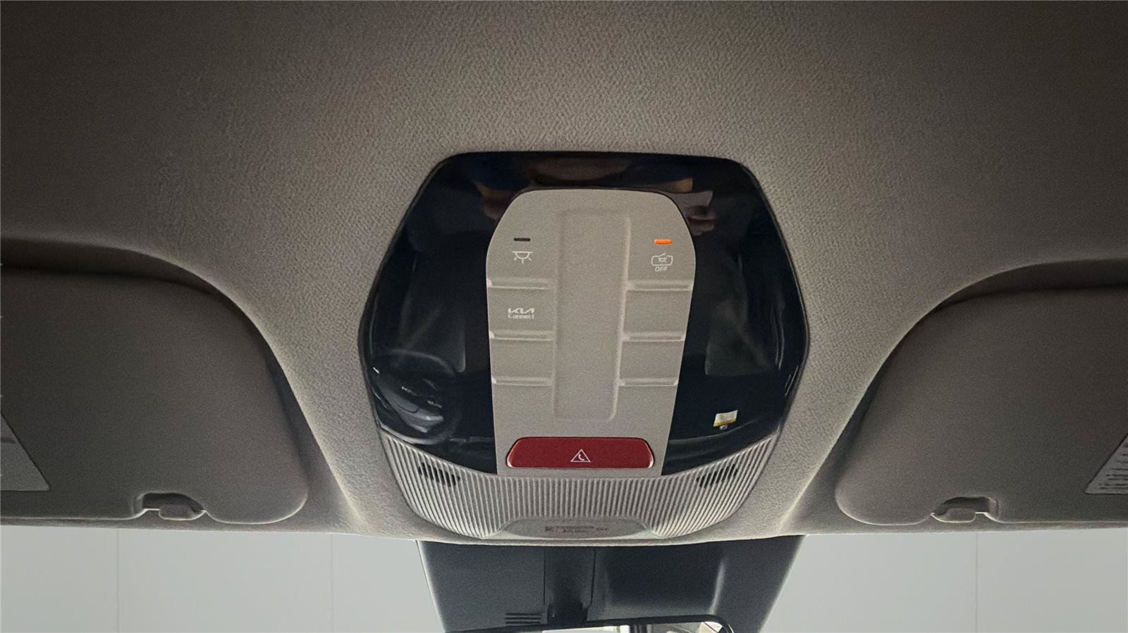 New 2026 Kia K4 FWD image 21