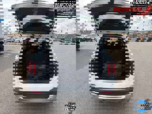 Used 2024 Kia Sorento S image 14