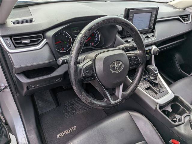 Used 2019 Toyota RAV4 XLE Premium FWD image 10