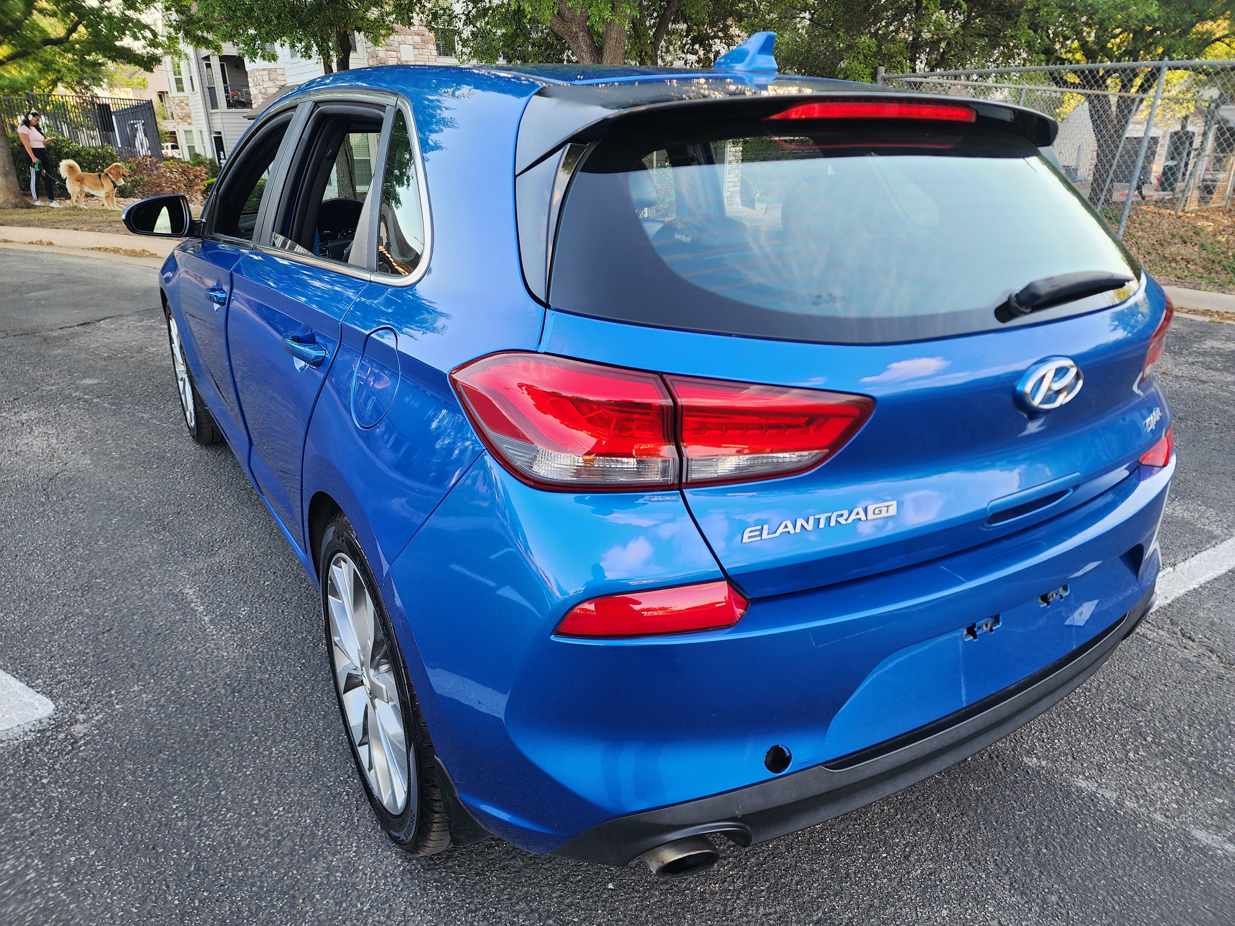 Used 2018 Hyundai Elantra GT Sport image 5