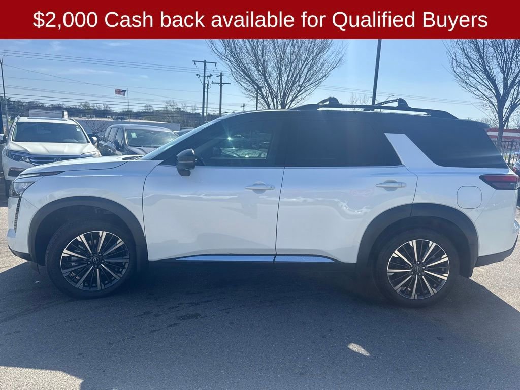 New 2026 Nissan Pathfinder Platinum image 4