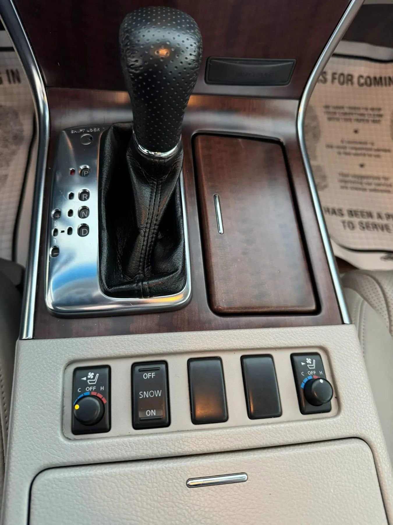 Used 2008 INFINITI M35 M35x Sedan 4D w/ Technology Pkg image 23