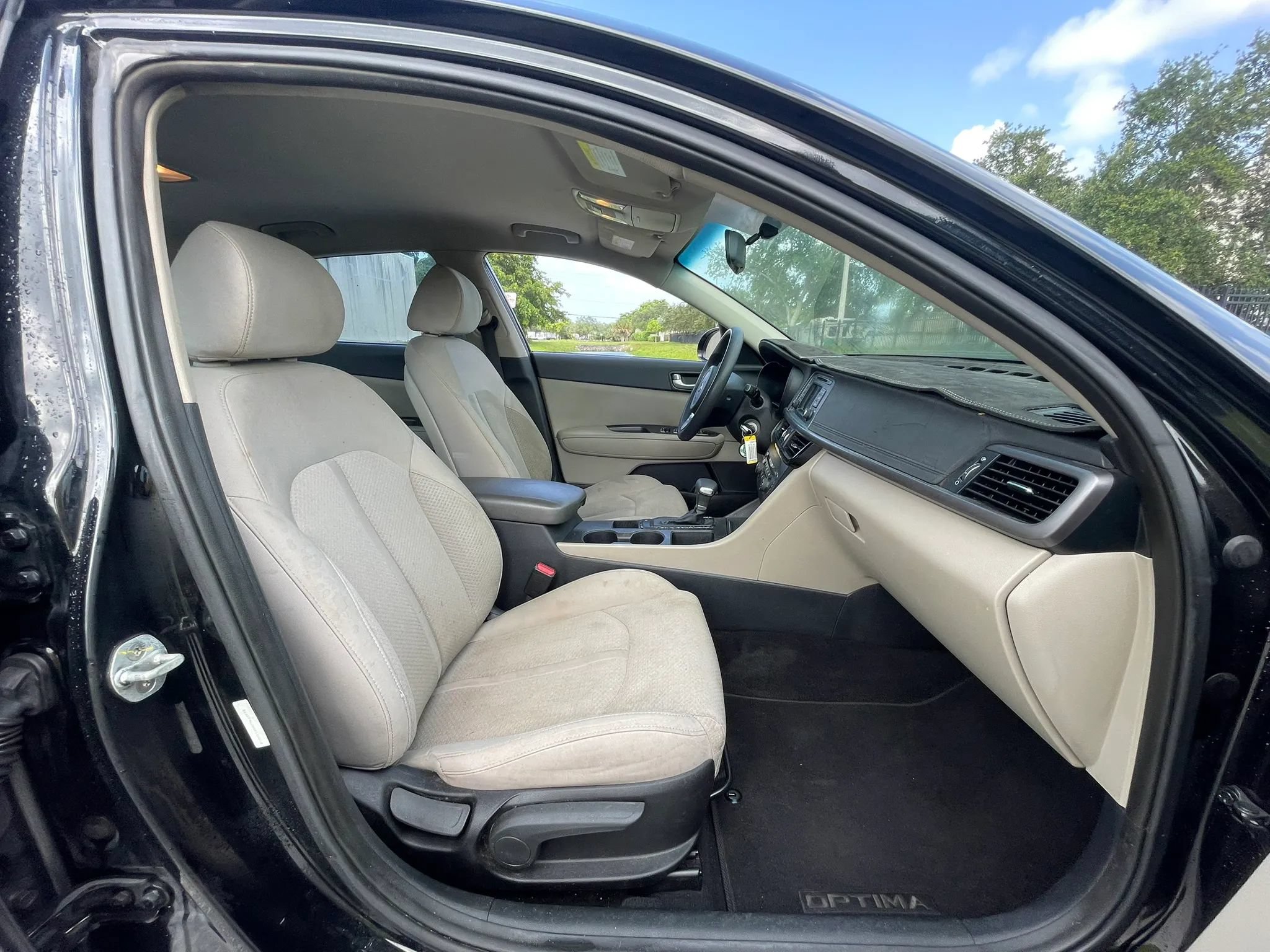 Used 2016 Kia Optima LX FWD image 26