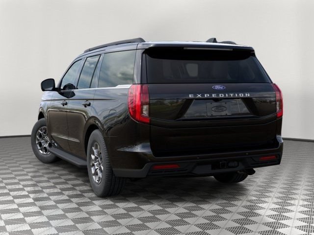 New 2027 Ford Expedition Active RWD image 4