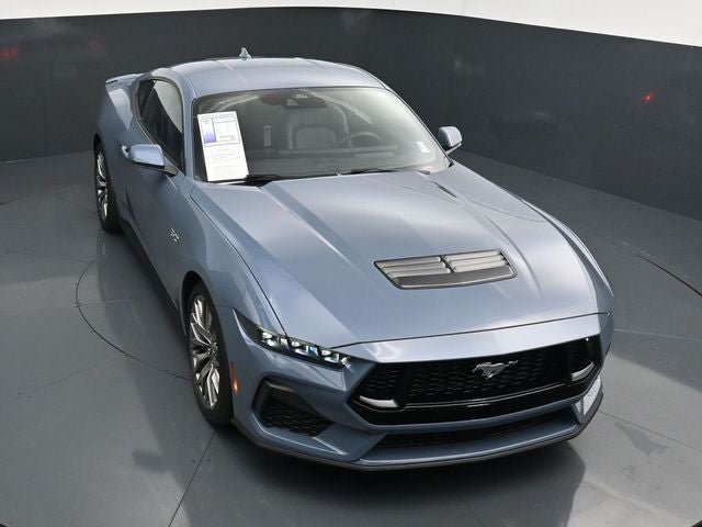 Used 2025 Ford Mustang GT Premium RWD image 19