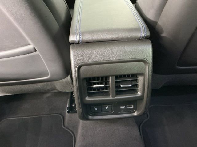 Used 2024 Cadillac XT4 Sport image 25
