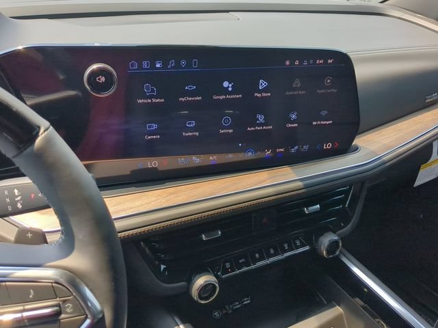 New 2026 Chevrolet Tahoe High Country w/ Sun And Tow Package AWD/4WD image 25