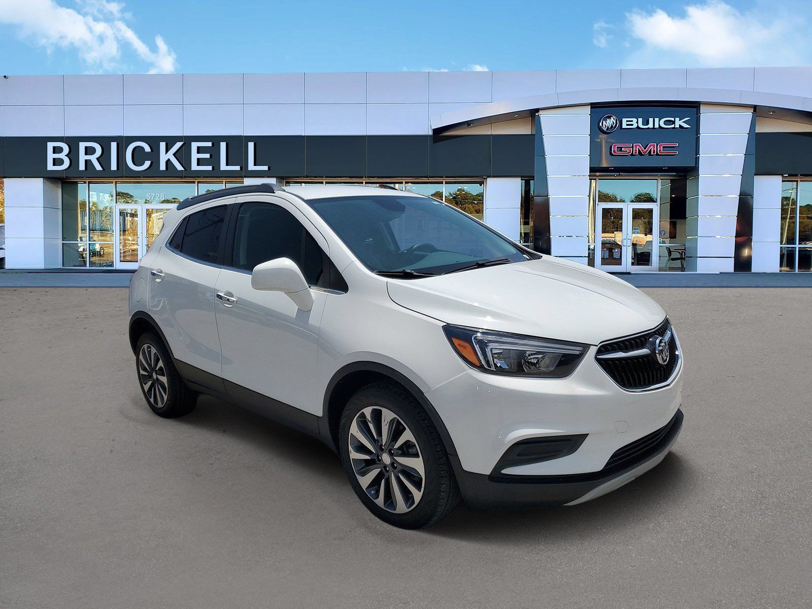 Used 2022 Buick Encore Preferred w/ Safety Package FWD video 2