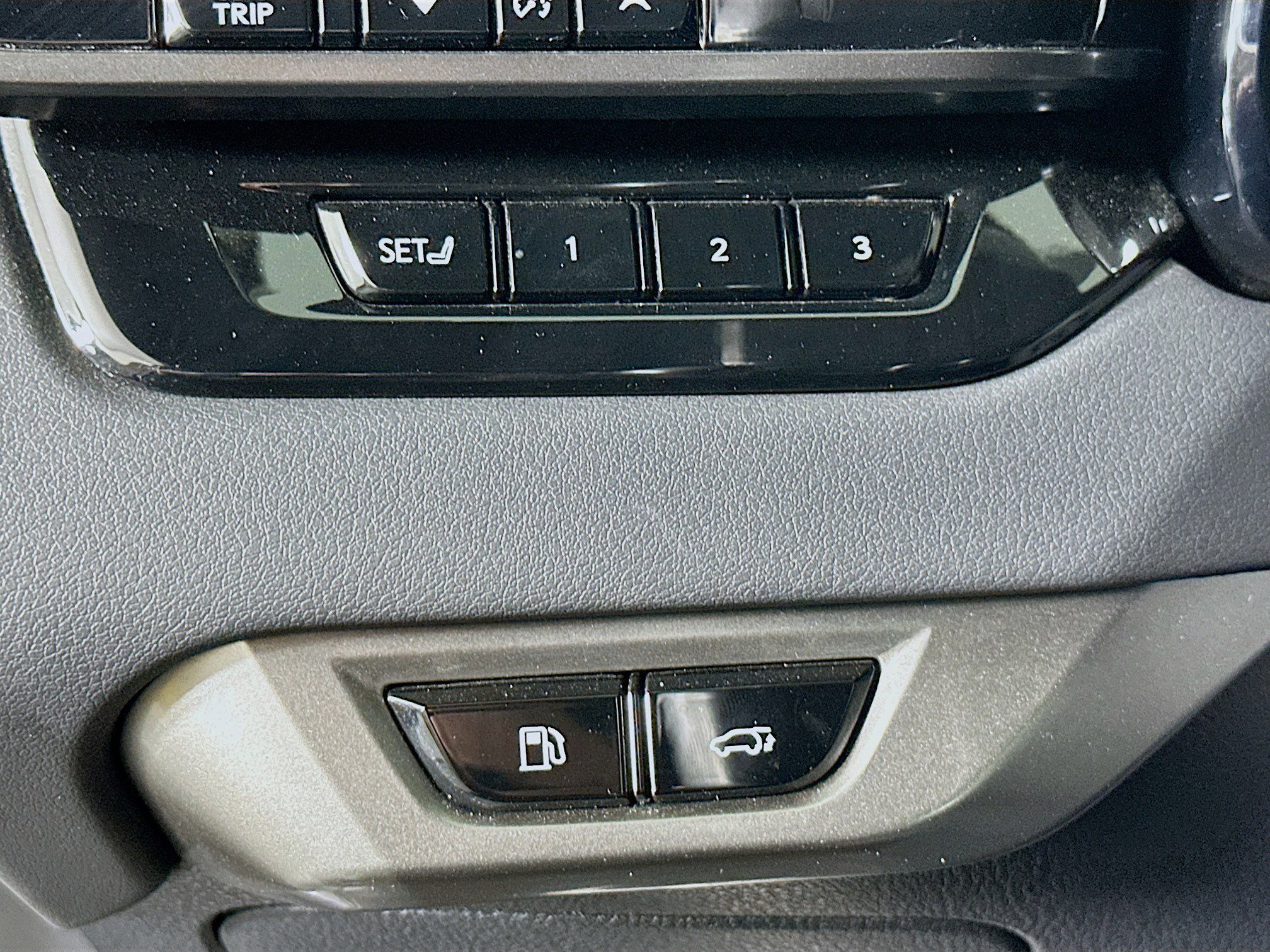 Used 2023 Lexus RX 350 Premium Plus w/ Cold Area Package image 16