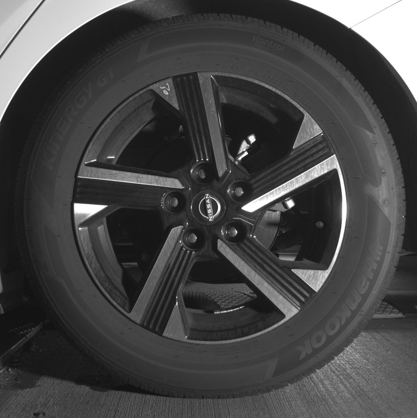 Used 2025 Nissan Sentra SV image 14