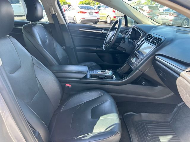 Used 2019 Ford Fusion Titanium FWD image 36
