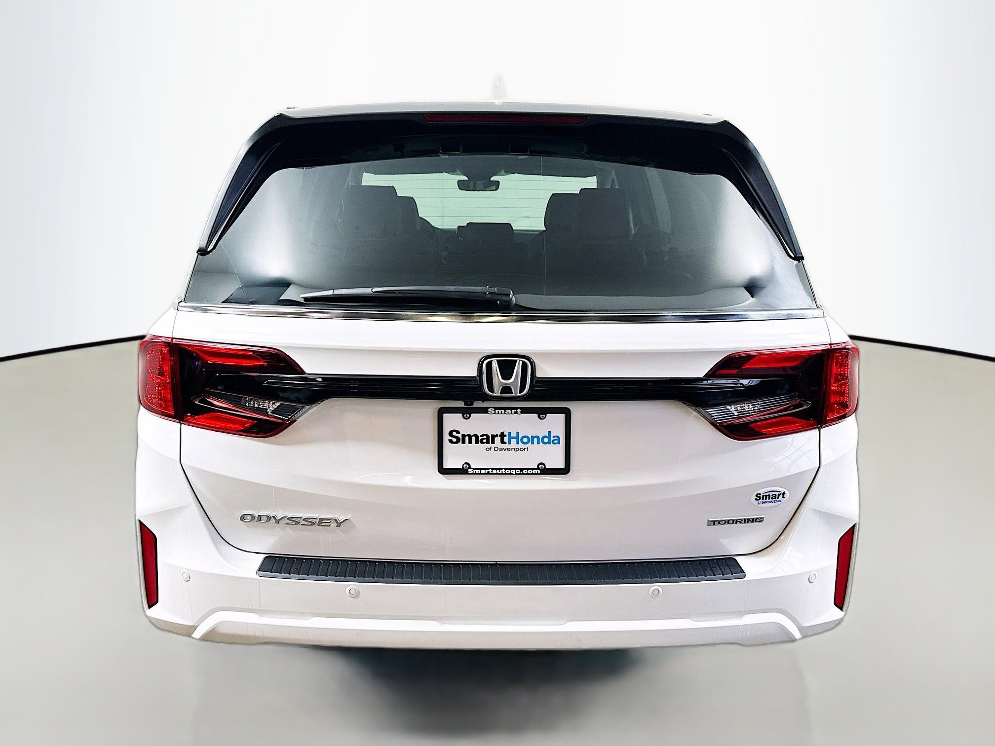 New 2026 Honda Odyssey Touring image 6